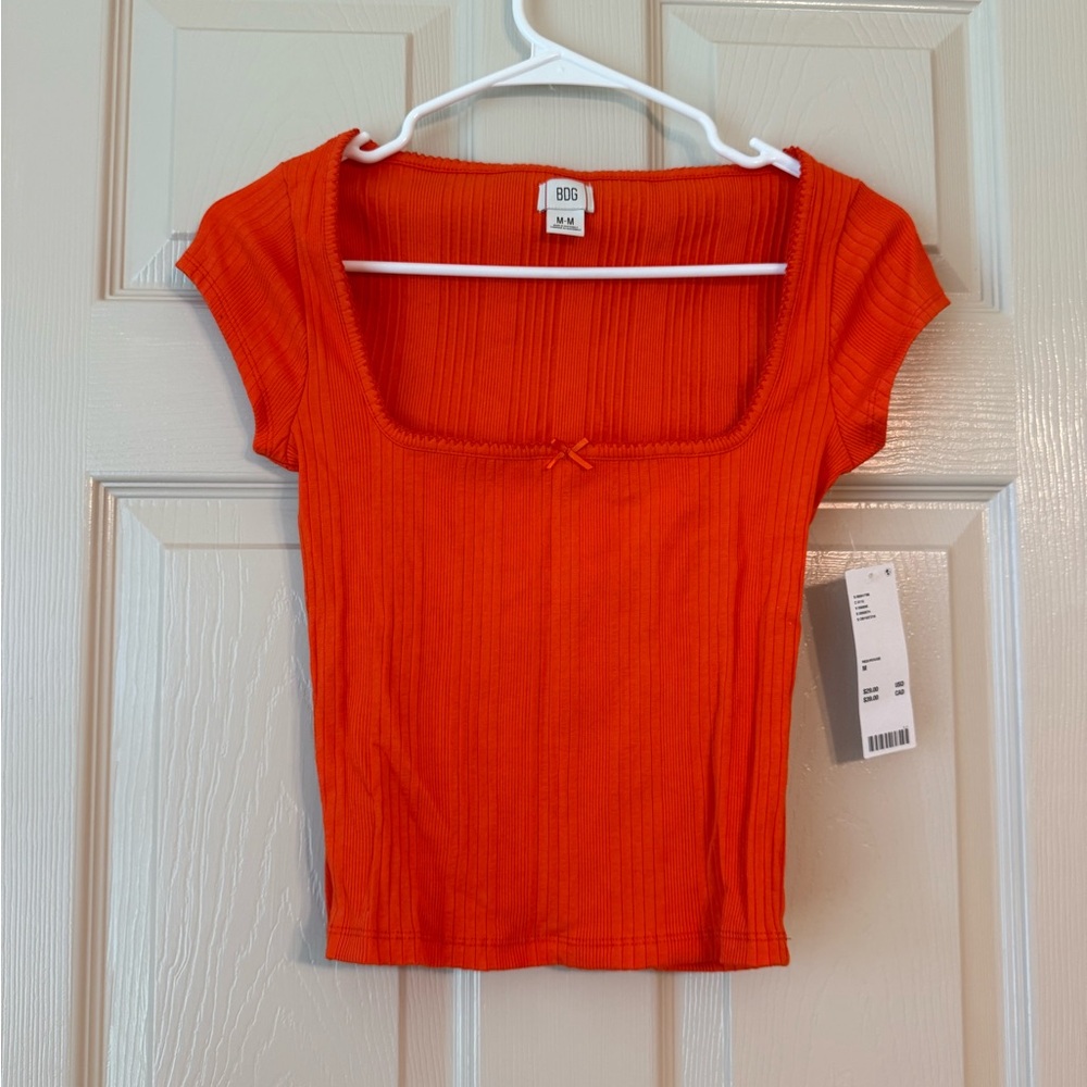 NWT Urban Outfitters BDG Callie Short Sleeve Baby Tee